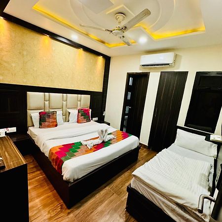 Hotel Kabir Residency Амритсар Экстерьер фото