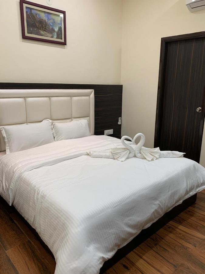 Hotel Kabir Residency Амритсар Экстерьер фото